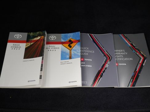 Used 2023 Toyota RAV4 XLE w/ Convenience Package image 24