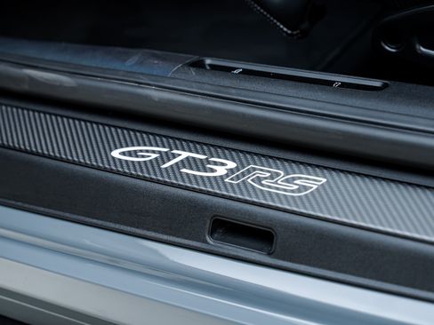 Used 2025 Porsche 911 GT3 RS RWD image 44
