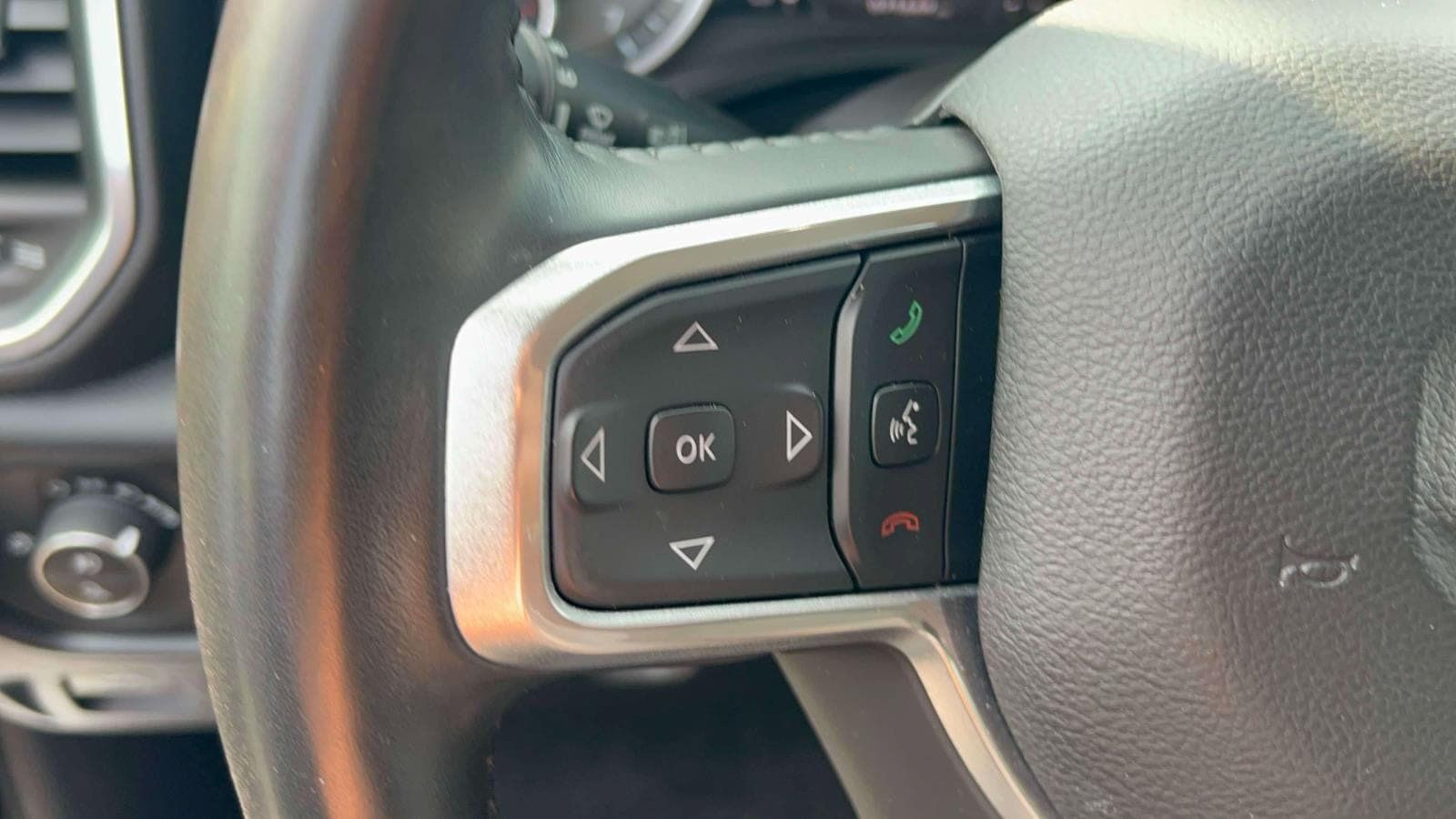 Used 2021 RAM 1500 Laramie AWD/4WD image 21