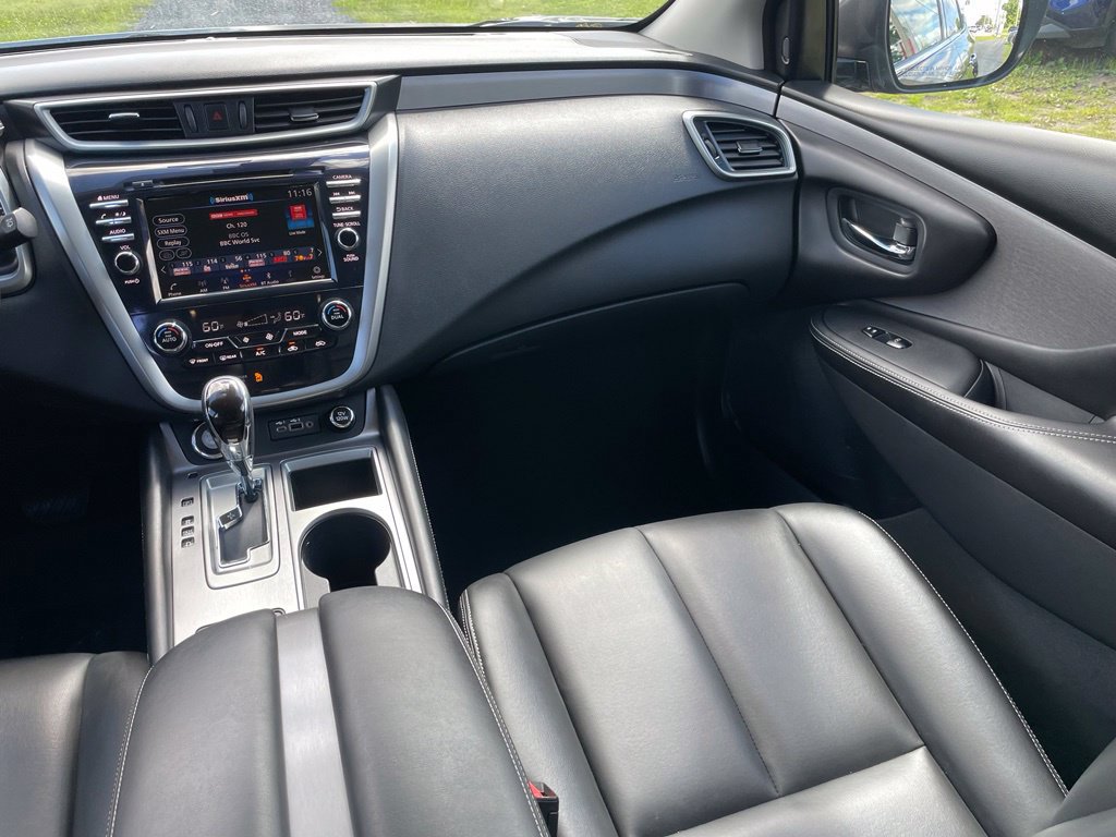 Certified 2024 Nissan Murano SV w/ SV Midnight Edition Package AWD/4WD image 12