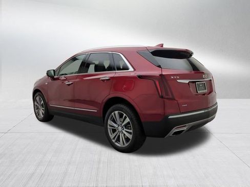 Certified 2024 Cadillac XT5 Premium Luxury w/ LPO, Floor Liner Package AWD/4WD image 5