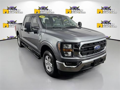 Used 2023 Ford F150 XLT w/ Trailer Tow Package image 3