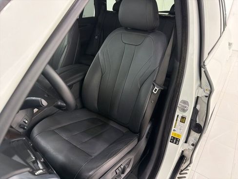 Used 2017 BMW X5 xDrive35d image 13