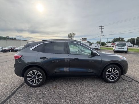 Used 2020 Ford Escape SEL AWD/4WD image 2