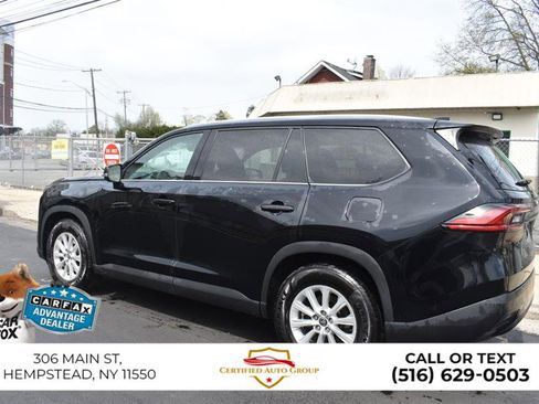Used 2025 Toyota Grand Highlander FWD image 9