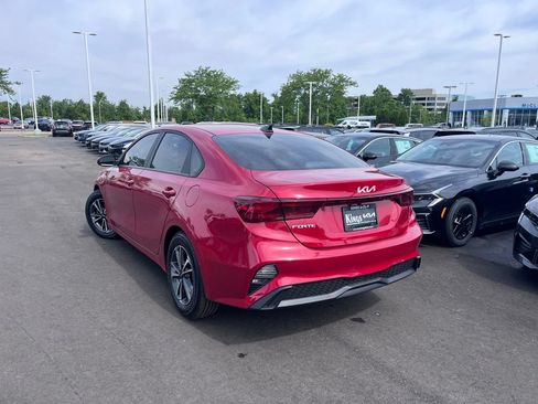 Certified 2024 Kia Forte LXS w/ LXS Technology Package FWD image 6
