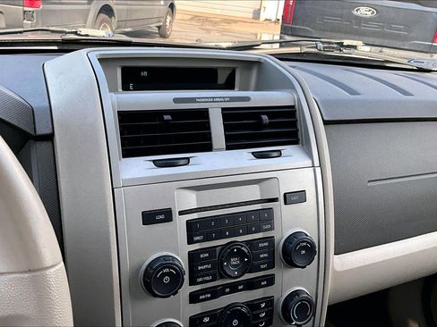 Used 2008 Ford Escape XLT FWD image 28