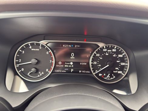 Certified 2023 Nissan Rogue SV image 17