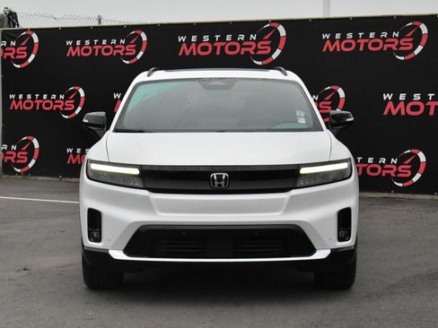 Used 2024 Honda Prologue Touring image 2