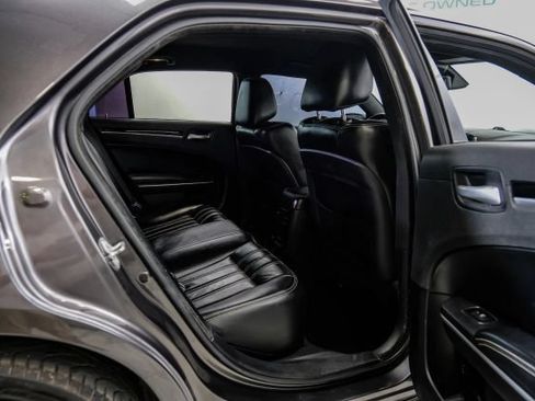 Used 2021 Chrysler 300 S RWD image 42