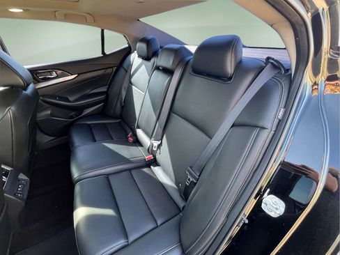 Used 2019 Nissan Maxima 3.5 SV FWD image 28