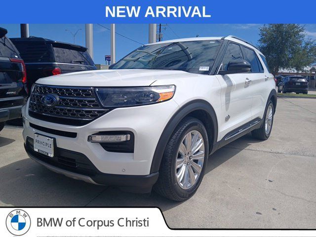 Used 2023 Ford Explorer King Ranch w/ Technology Package RWD image 3