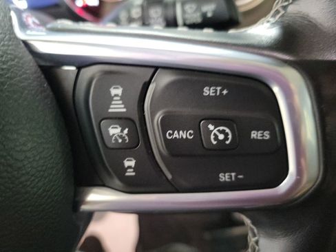 Used 2021 Jeep Wrangler Unlimited Rubicon image 38