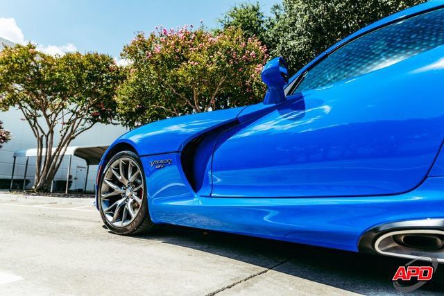 Used 2015 Dodge Viper w/ Quick Order Package 22J GT RWD image 30