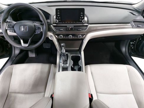 Used 2018 Honda Accord LX image 14