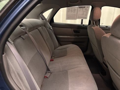 Used 2004 Ford Taurus SE image 17