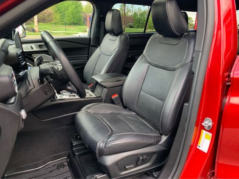 Used 2023 Ford Explorer ST w/ Equipment Group 401A image 12