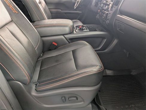 Used 2023 Nissan Titan PRO-4X w/ Pro-4x Convenience Package image 33