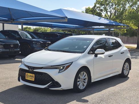 Used 2023 Toyota Corolla SE FWD image 5