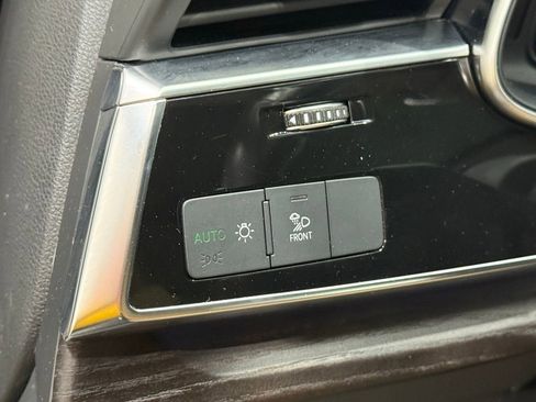 Used 2021 Audi Q7 2.0T Premium Plus w/ Premium Plus Package image 18