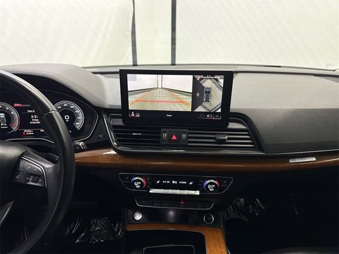 Used 2023 Audi Q5 2.0T Premium Plus image 32