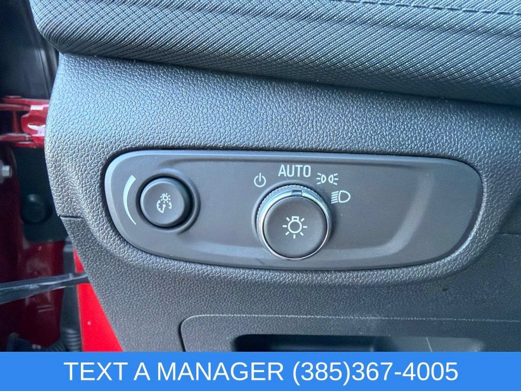 Used 2026 Chevrolet TrailBlazer LT AWD/4WD image 24