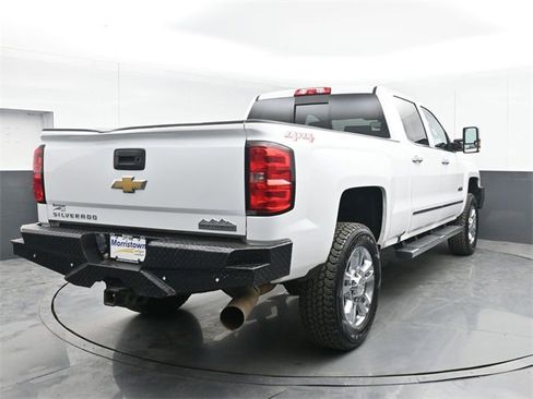 Used 2019 Chevrolet Silverado 2500 High Country w/ Duramax Plus Package image 14