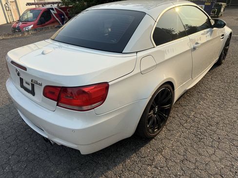 Used 2008 BMW M3 Convertible w/ Technology Pkg RWD image 20