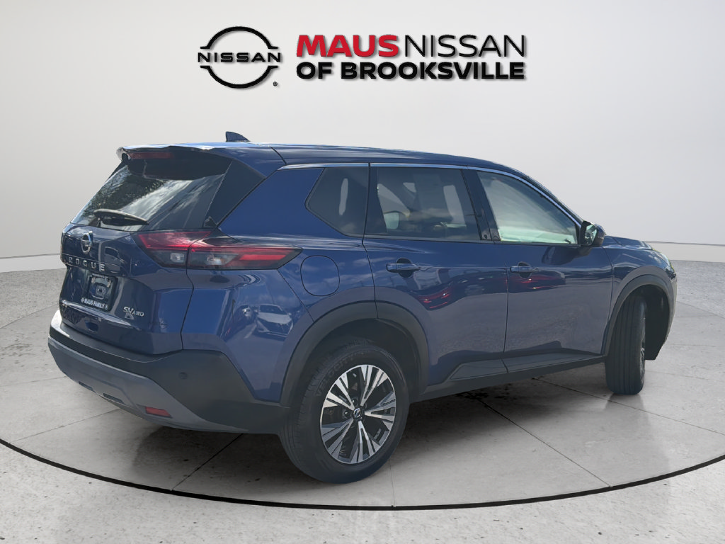 Used 2021 Nissan Rogue SV AWD/4WD image 12