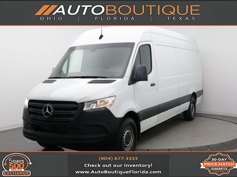 Used 2023 Mercedes-Benz Sprinter 2500 image 1