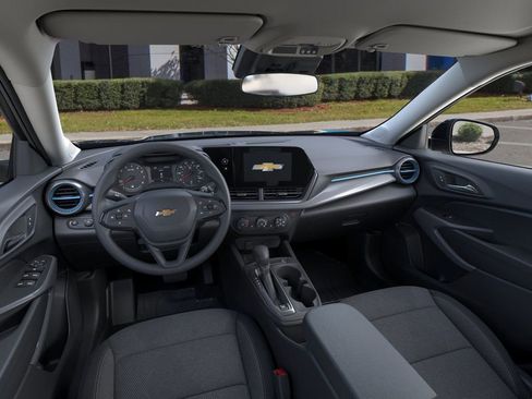 New 2026 Chevrolet Trax LS w/ LS Convenience Package image 15
