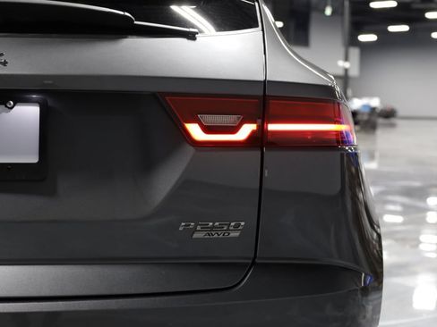 Used 2019 Jaguar E-PACE SE AWD/4WD image 37