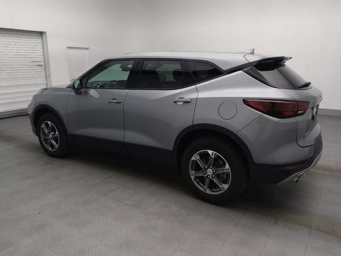 Used 2025 Chevrolet Blazer LT FWD image 3