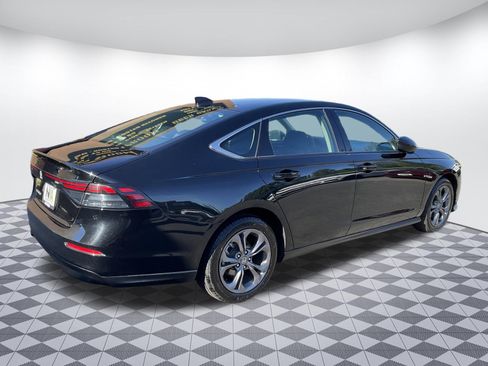 Used 2024 Honda Accord EX image 3