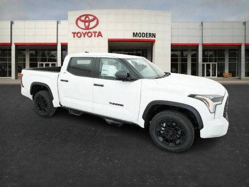 New 2026 Toyota Tundra SR5 image 28