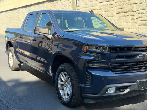 Used 2019 Chevrolet Silverado 1500 RST AWD/4WD image 37