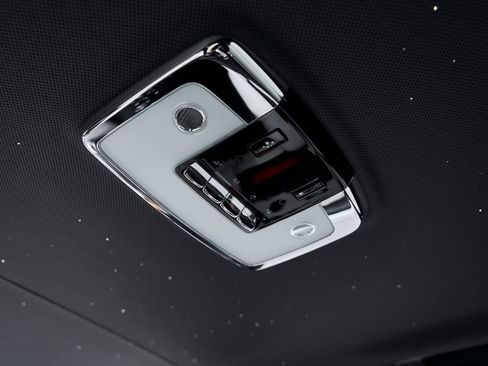 Used 2026 Rolls-Royce Cullinan AWD/4WD image 58