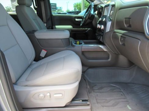 Used 2019 GMC Sierra 1500 SLT w/ SLT Premium Plus Package AWD/4WD image 10