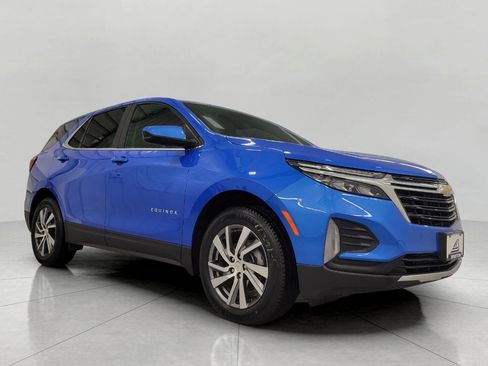Used 2024 Chevrolet Equinox LT w/ LPO, Floor Liner Package AWD/4WD image 1