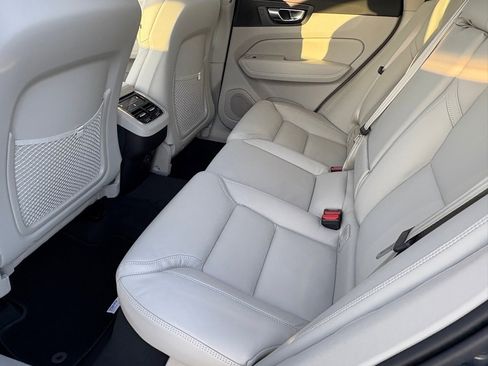 New 2026 Volvo XC60 B5 Ultra w/ Protection Package Premier image 22