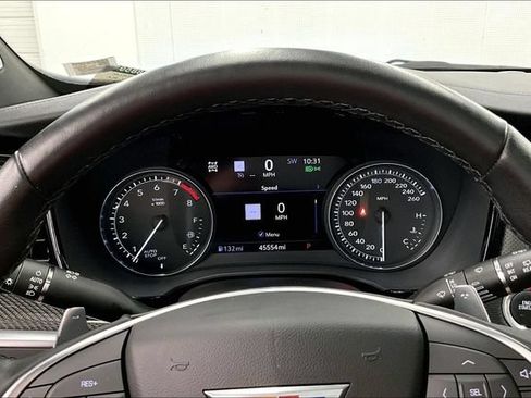 Used 2024 Cadillac XT5 Sportv w/ Technology Package AWD/4WD image 29