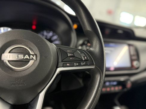 Used 2022 Nissan Kicks SV FWD image 22