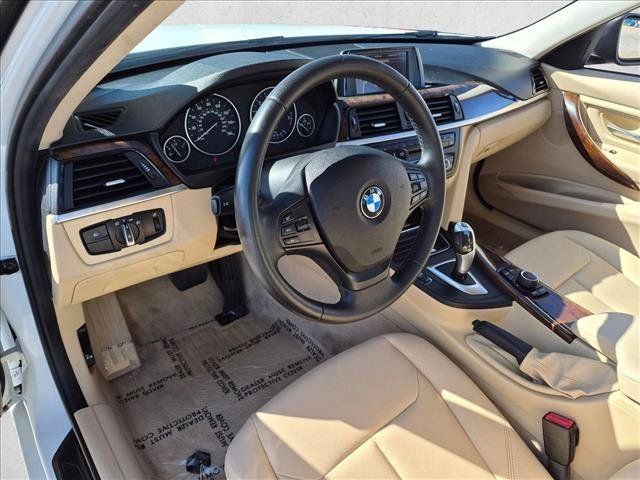 Used 2013 BMW 328i Sedan RWD image 8