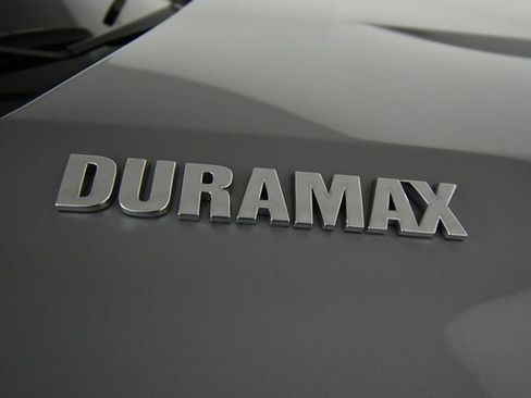 Used 2023 Chevrolet Silverado 1500 RST image 18