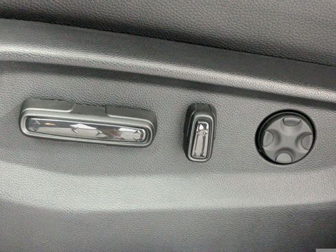 New 2026 Honda Odyssey Elite image 9