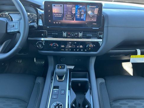 New 2026 Nissan Pathfinder SV image 3