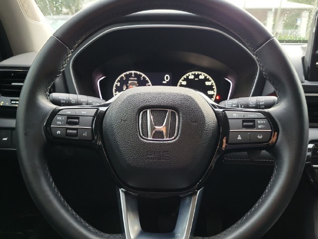 Used 2025 Honda Pilot EX-L image 14