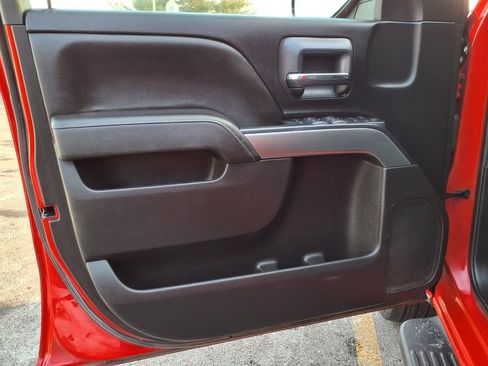 Used 2018 Chevrolet Silverado 1500 LT image 23