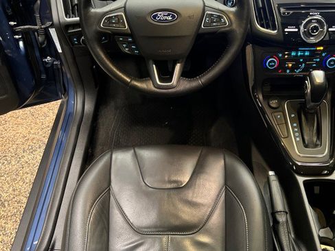 Used 2018 Ford Focus Titanium image 19
