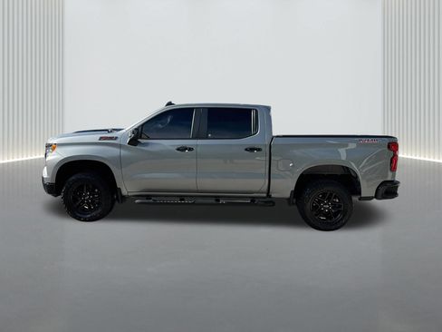 Used 2024 Chevrolet Silverado 1500 LT Trail Boss AWD/4WD image 2